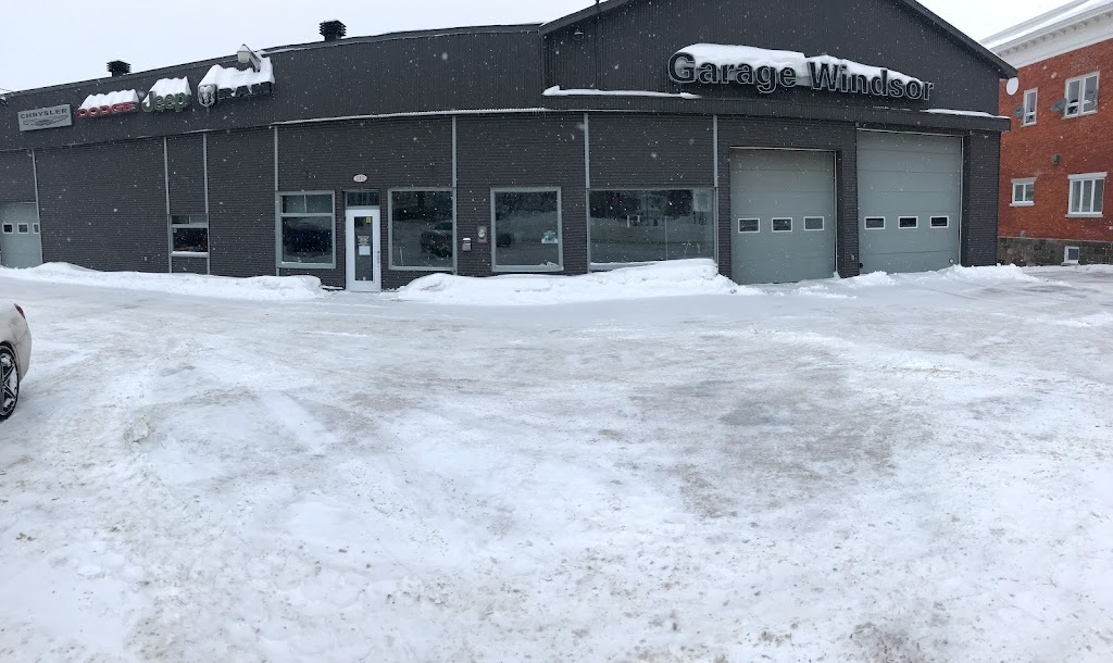 Garage Windsor | 201 Rue Notre Dame O, Trois-Pistoles, QC G0L 4K0, Canada | Phone: (833) 941-3687