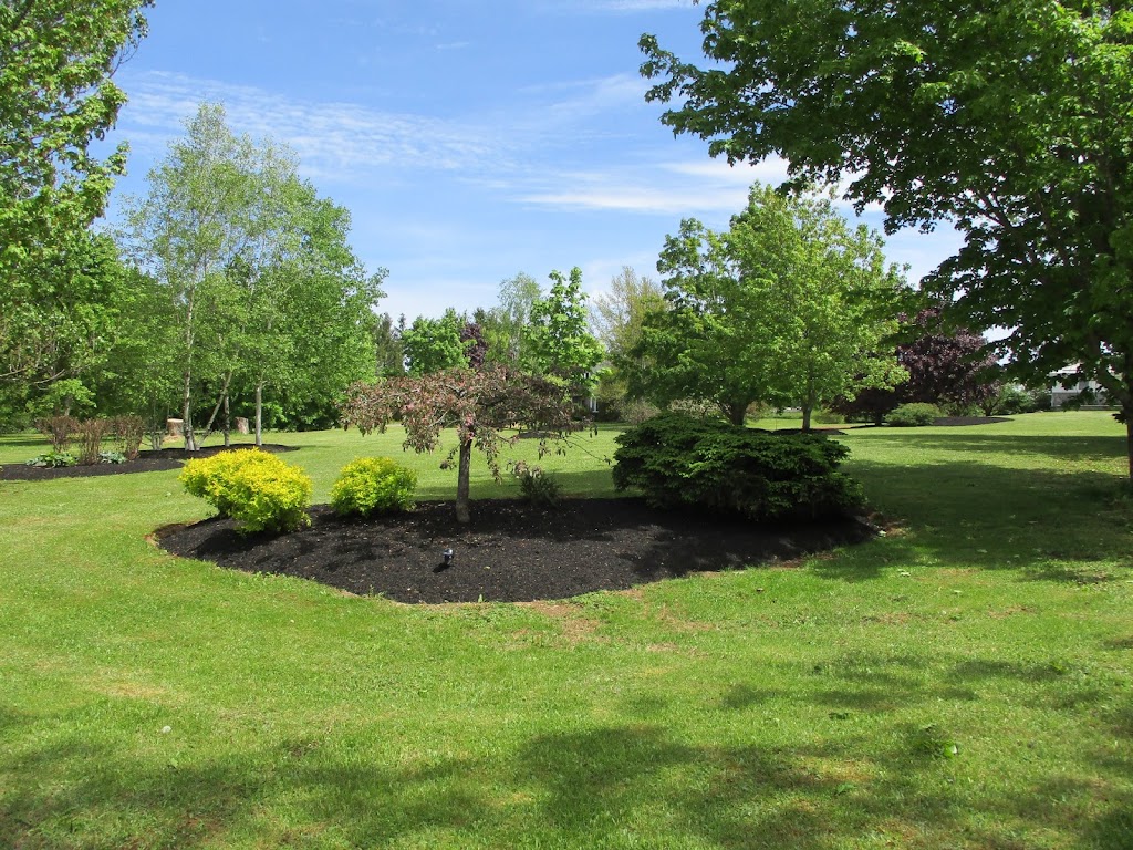 Hutchinson Landscaping Services | 2016 Harmony Rd, Aylesford, NS B0P 1C0, Canada | Phone: (902) 844-1176
