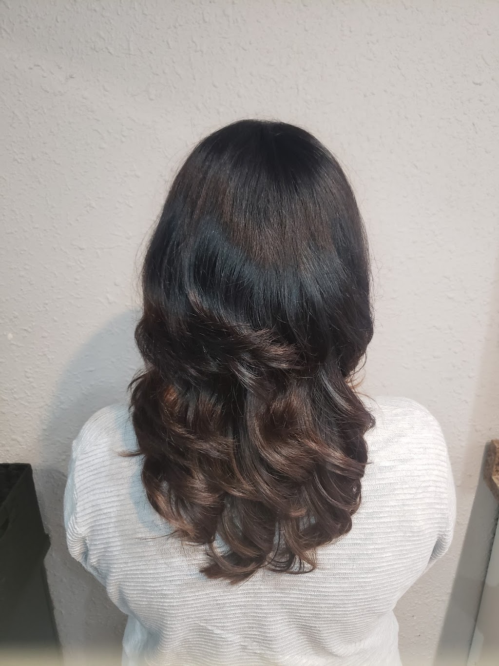 Oasis Hair | 213 19 St NW, Calgary, AB T2N 2H9, Canada | Phone: (403) 270-8884