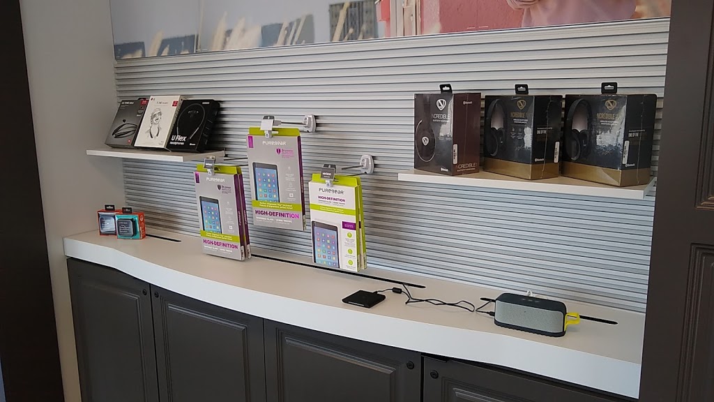 Verizon Authorized Retailer – Russell Cellular | 6929 Erie Rd, Derby, NY 14047, USA | Phone: (716) 562-8100