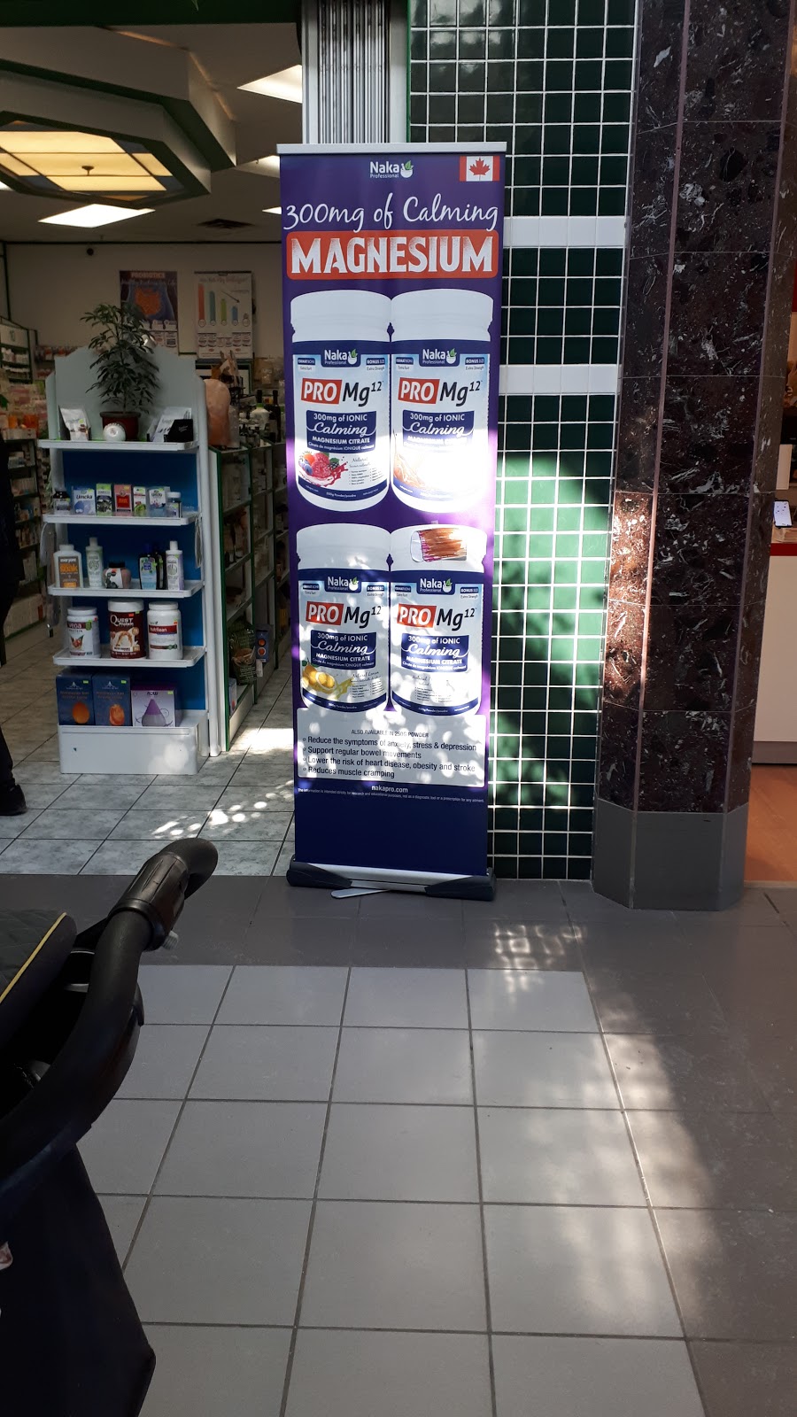 S & H Health Foods | Lindsay Square Mall, 401 Kent St W, Lindsay, ON K9V 4Z1, Canada | Phone: (705) 878-1530