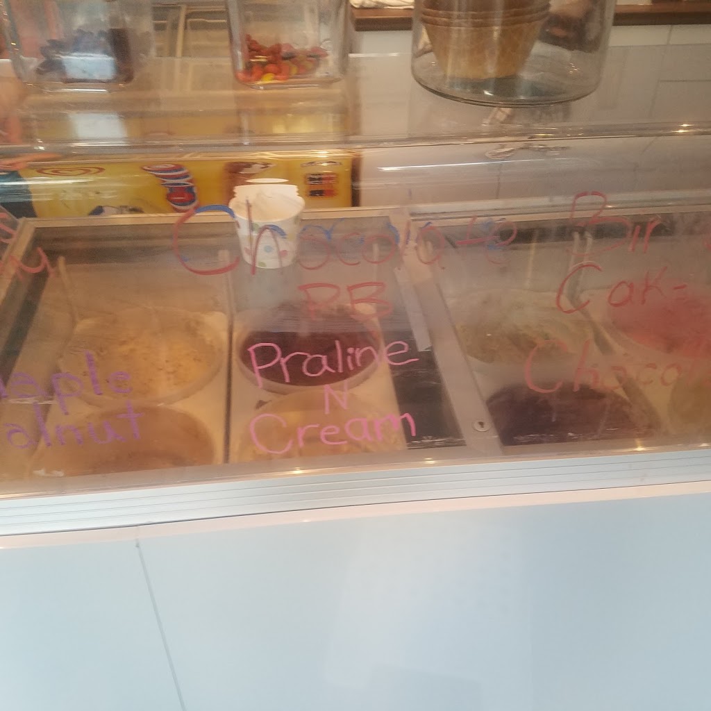 Sweet Tooth Creamery | 10973 Barnston View Rd, Pitt Meadows, BC V3Y 2M5, Canada | Phone: (778) 881-7111