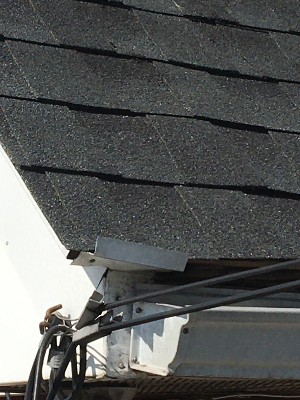 Tnt Roofing | 1675 Dunning Rd, Cumberland, ON K4C 1L7, Canada | Phone: (613) 762-7663