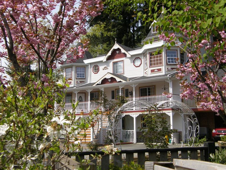Hawley Place Bed & Breakfast | 302 Hawley Pl, Ladysmith, BC V9G 1X9, Canada | Phone: (250) 245-4431