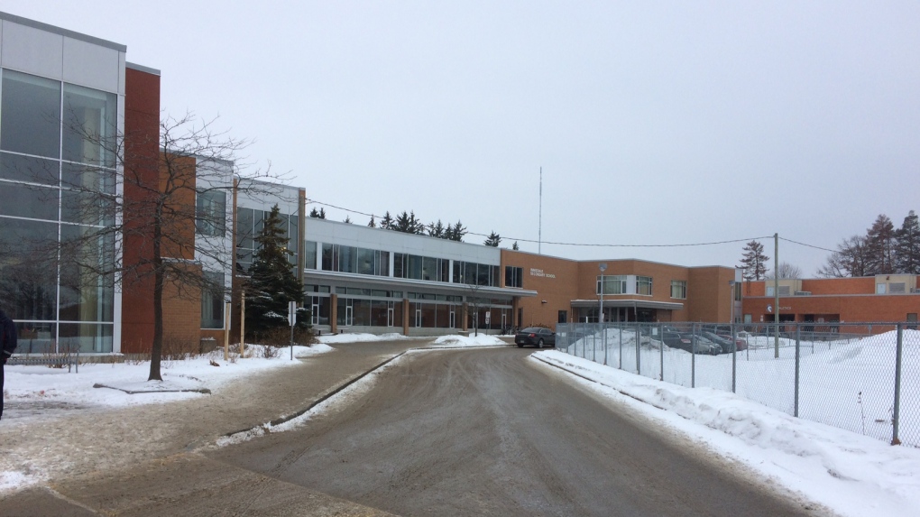 Innisdale Secondary School (ISS) | 95 Little Ave, Barrie, ON L4N 2Z4, Canada | Phone: (705) 726-2552