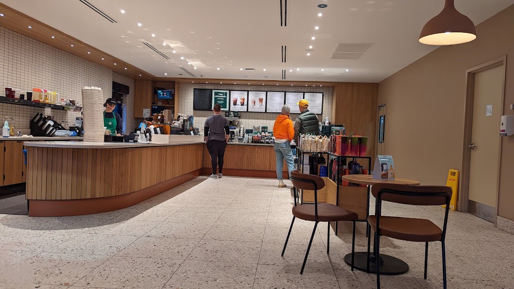 Starbucks | 670 Rue Principale E, Sainte-Agathe-des-Monts, QC J8C 1L2, Canada | Phone: (819) 325-0865