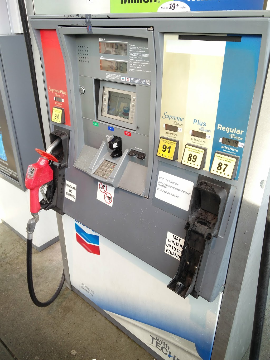Chevron | 4692 Imperial St, Burnaby, BC V5J 1B8, Canada | Phone: (604) 412-9839
