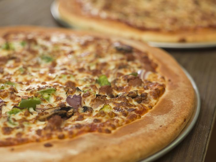 Old Town Pizza | 2 St Davids Ave, Mount Pearl, NL A1N 1G8, Canada | Phone: (709) 738-1234