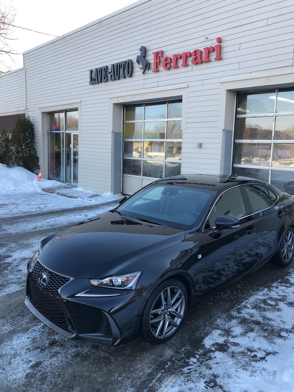 Lave Auto Ferrari | 145 Boul Labelle, Rosemère, QC J7A 2H2, Canada | Phone: (450) 979-9678
