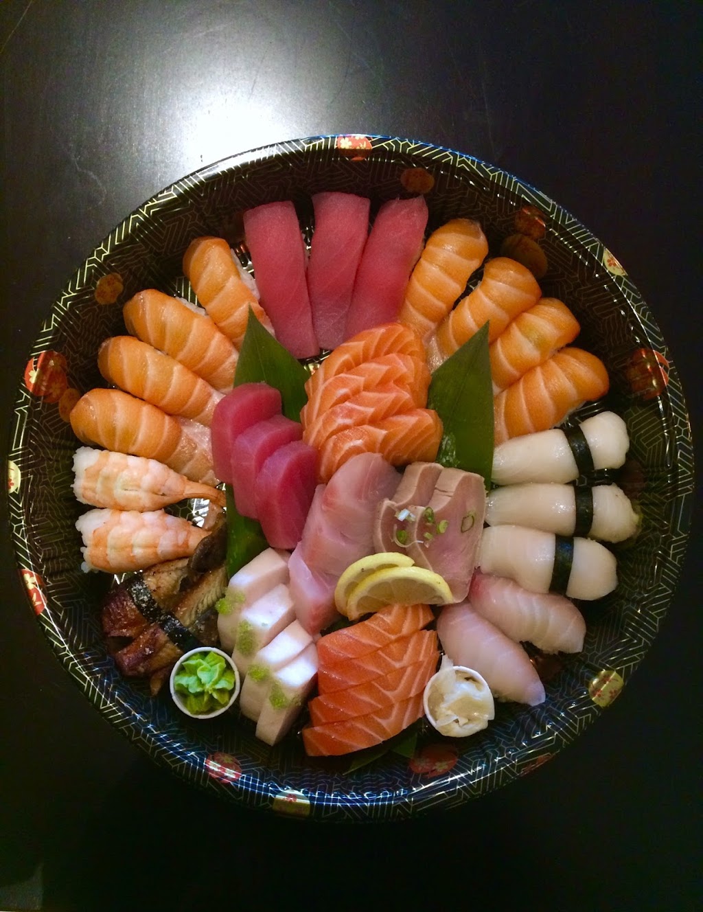 Doma Sushi | Canada, Ontario, Burlington, Unit B16 3450 Dundas Street Burlington | Phone: (905) 336-0511