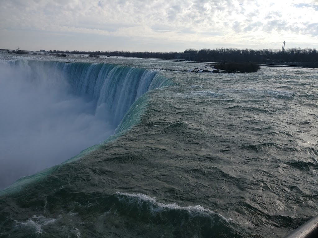 Table Rock Welcome Centre | 6650 Niagara Pkwy, Niagara Falls, ON L2G, Canada | Phone: (905) 358-3268