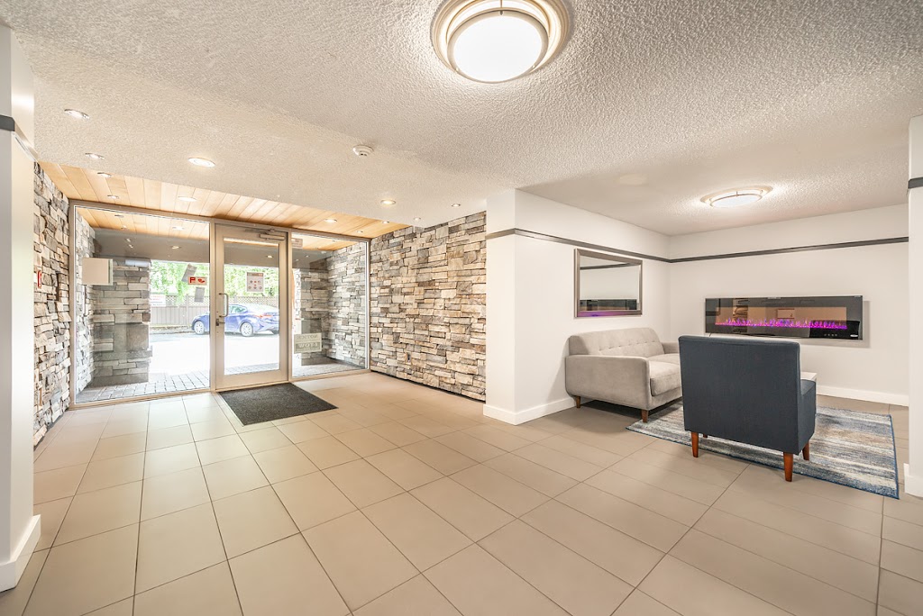 Lord Harley Apartments | 3220 Quadra St, Victoria, BC V8X 1G4, Canada | Phone: (250) 410-1781
