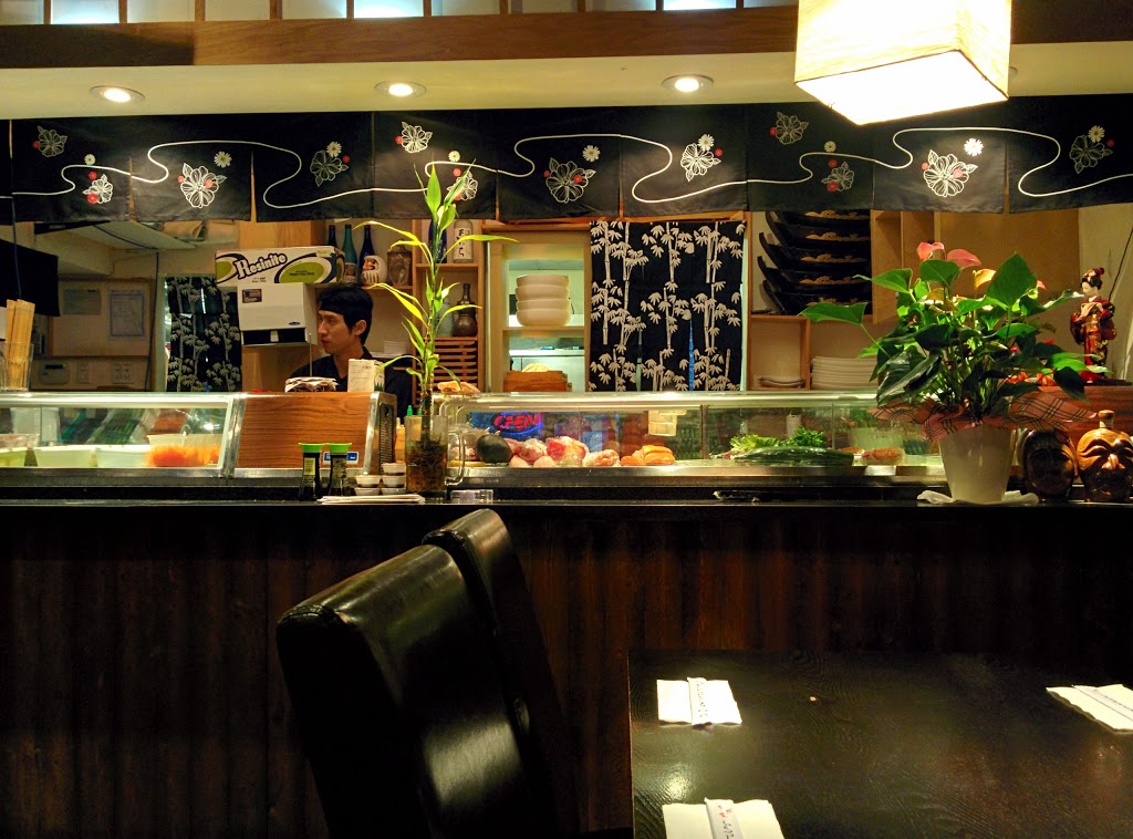 Wako Sushi | 5213 Yonge St, North York, ON M2N 5P8, Canada | Phone: (416) 551-4476