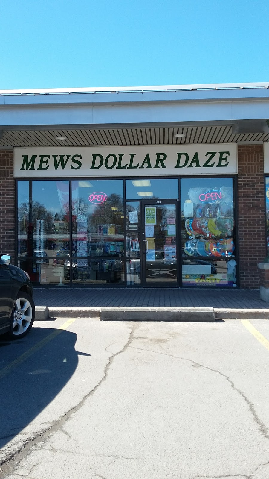 Mews Dollar Daze | 1160 Beaverwood Rd, Manotick, ON K4M 1A3, Canada | Phone: (613) 692-3134