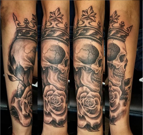 Kings Ink Tattoo & Piercing | 18 Francis St E, Fenelon Falls, ON K0M 1N0, Canada | Phone: (705) 928-2322