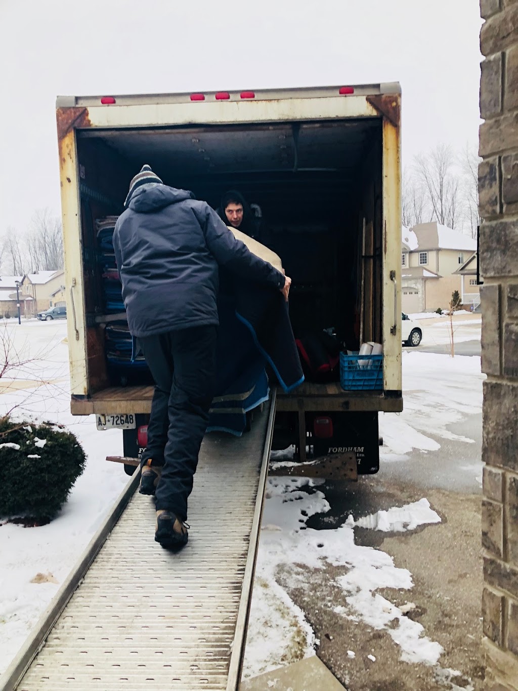 Moving Again | 971 Princess Ave, London, ON N5W 3M9, Canada | Phone: (519) 439-5987