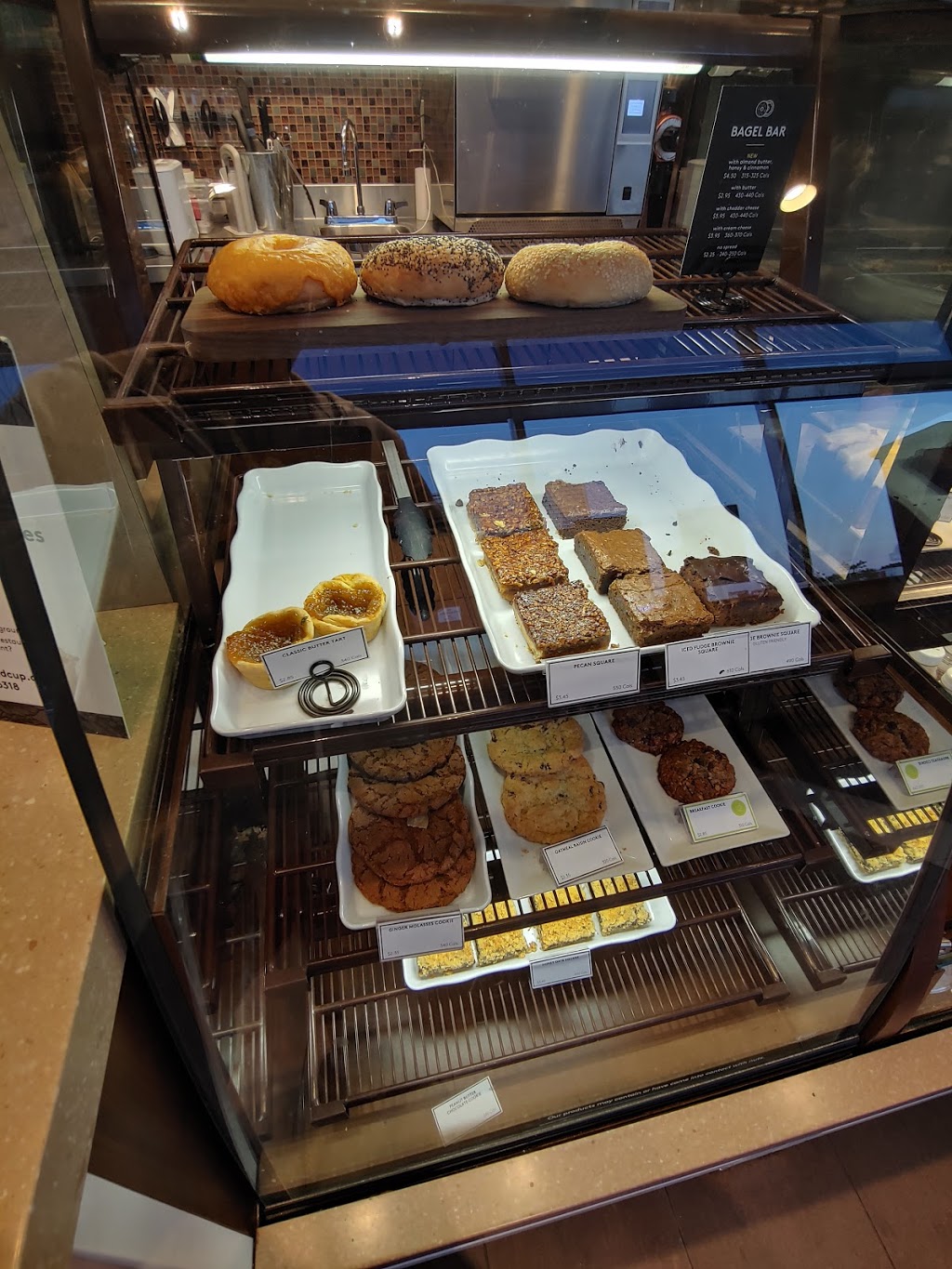 Second Cup | 304 Taunton Rd E, Whitby, ON L1R 2K5, Canada | Phone: (905) 655-7838
