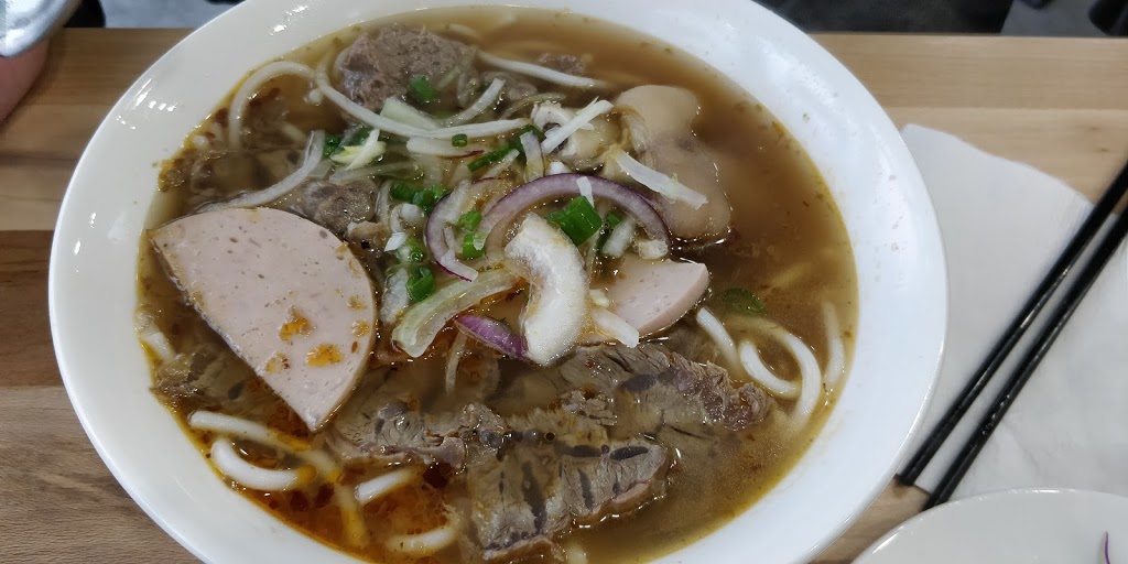 La Maison Da Nang | 5195 Victoria Dr, Vancouver, BC V5P 3V1, Canada | Phone: (604) 732-2182