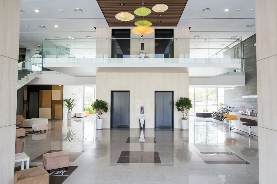 Toronto Office Cleaning Services | 26 Soho St suite 300, Toronto, ON M5T 1Z7, Canada | Phone: (647) 696-0711