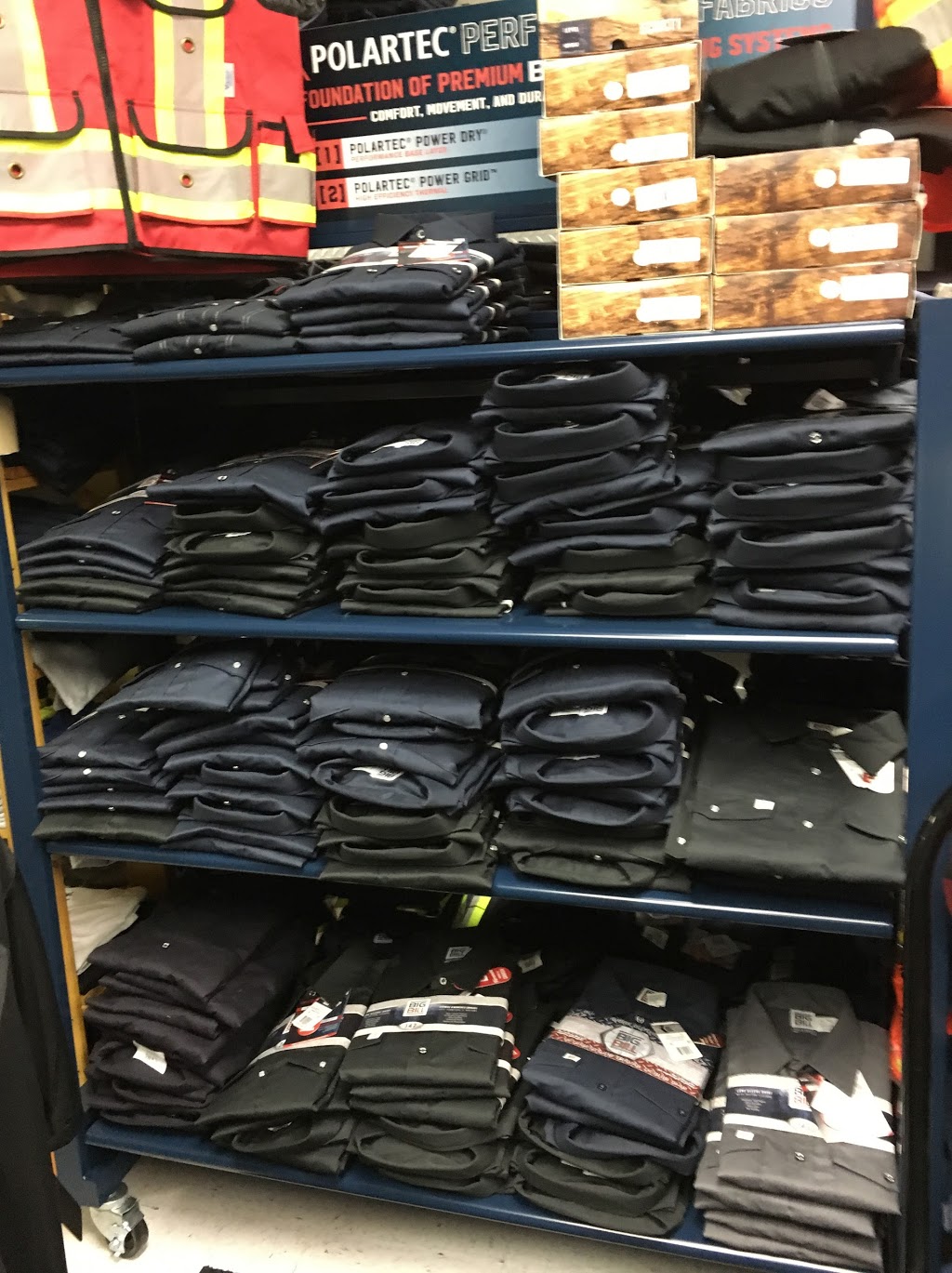Alain Piche Collection | 98 Rte 138, Donnacona, QC G3M 1B4, Canada | Phone: (418) 285-4840