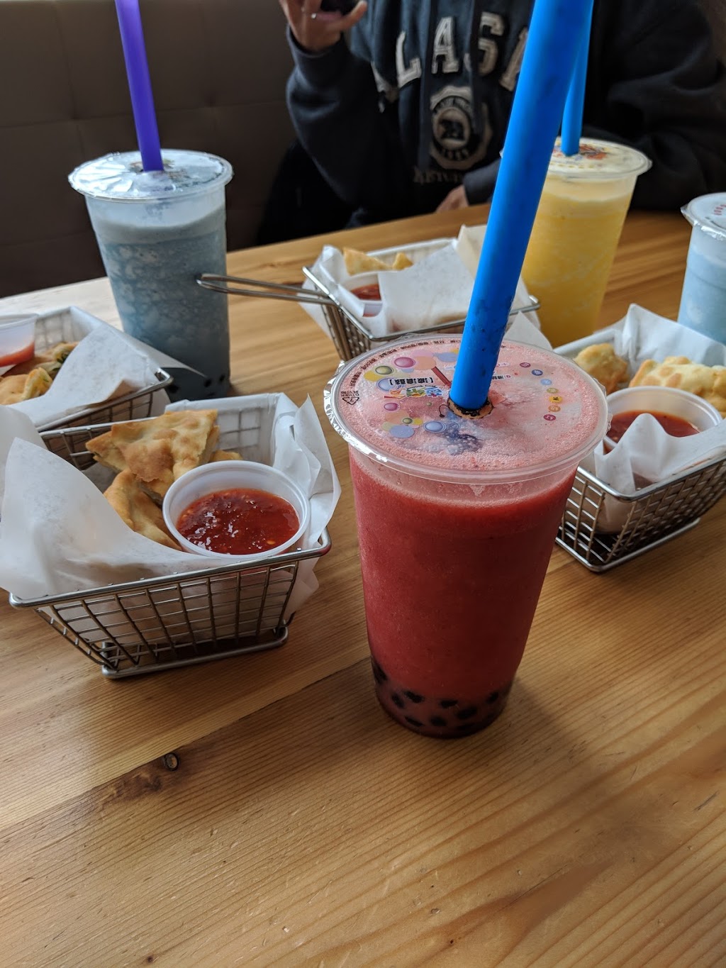 Dream Tea House | 2160 109 St NW, Edmonton, AB T6J 7C1, Canada | Phone: (587) 520-1188