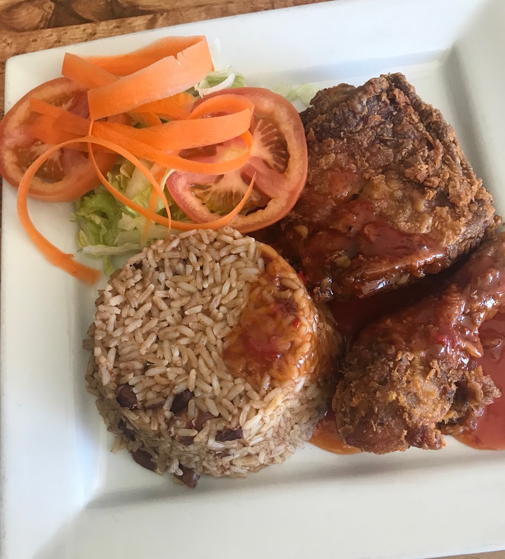 Chicken "N" Tings | 4025 Brandon Gate Dr, Mississauga, ON L4T 3R2, Canada | Phone: (905) 677-9888