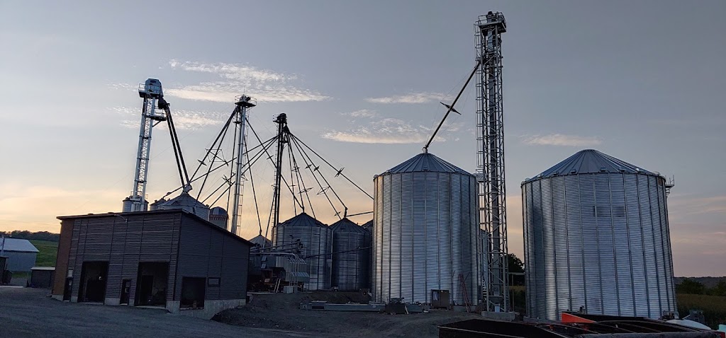 Ferme Stéronest | 700 Chem. Dion, Compton, QC J0B 1L0, Canada | Phone: (819) 345-8950