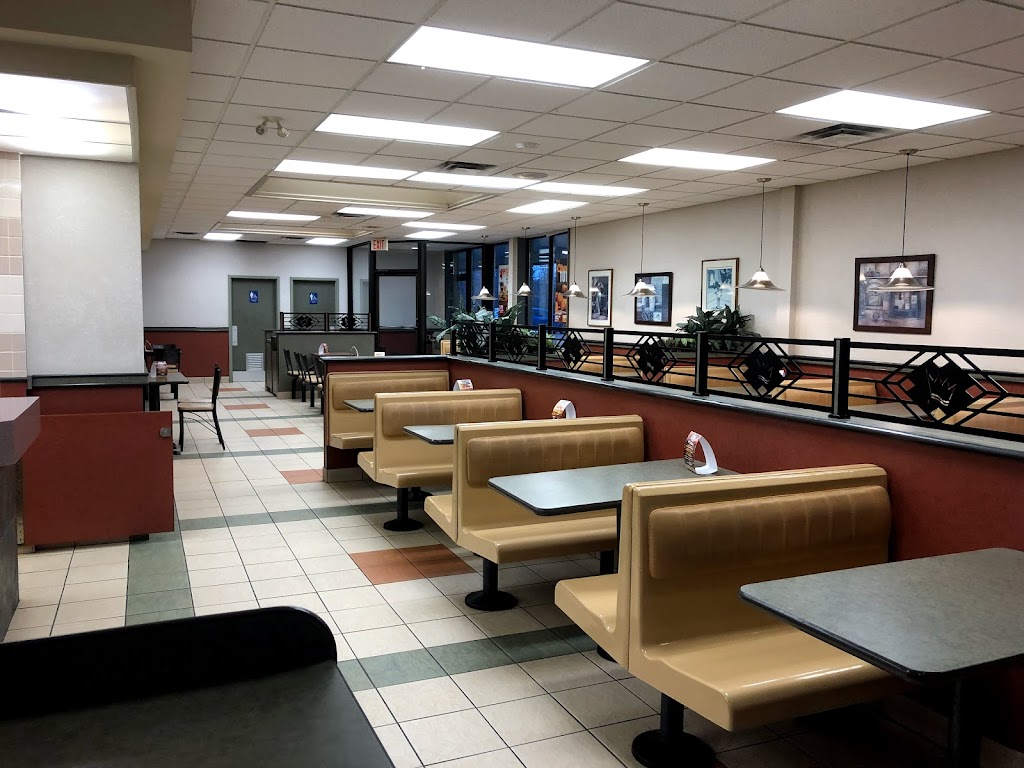 Burger King | 750 Lansdowne St W, Peterborough, ON K9J 1Z3, Canada | Phone: (705) 748-2020