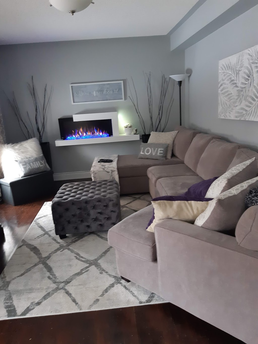 The Electric Fireplace Shop | 6 Hurontario St, Mississauga, ON L5G 3G7, Canada | Phone: (905) 278-7337