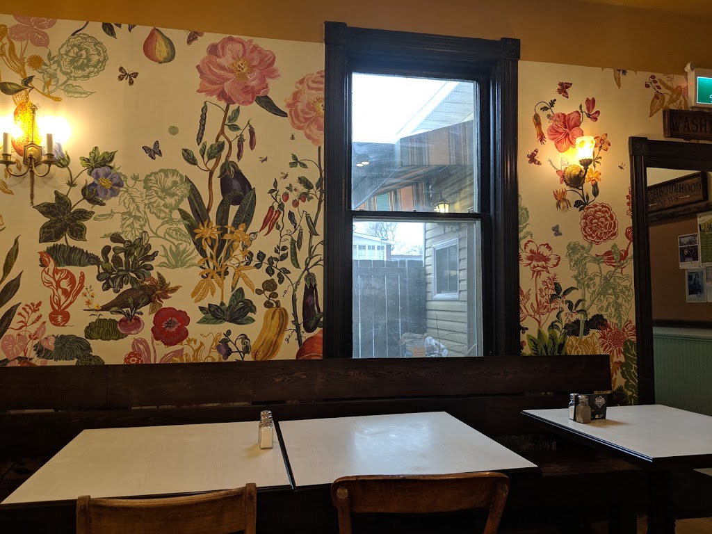 Park Grocery Deli & Bar | 294 Woolwich St, Guelph, ON N1H 3W3, Canada | Phone: (519) 265-9002