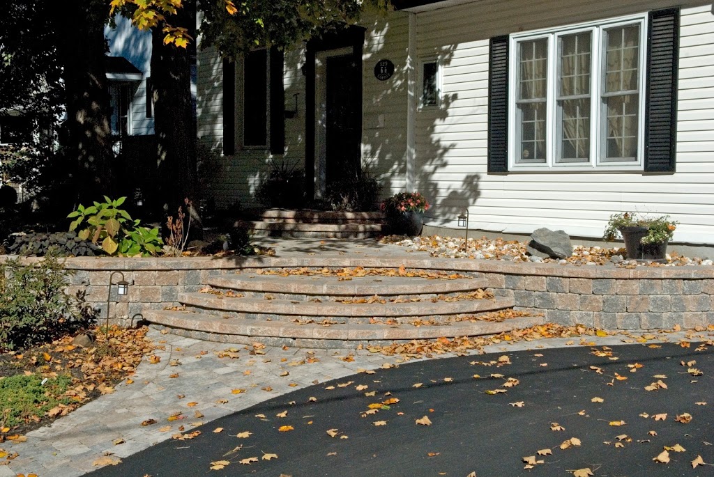 Yard Perfect | 31 Ridgefield Crescent, Nepean, ON K2H 6S3, Canada | Phone: (613) 828-2133