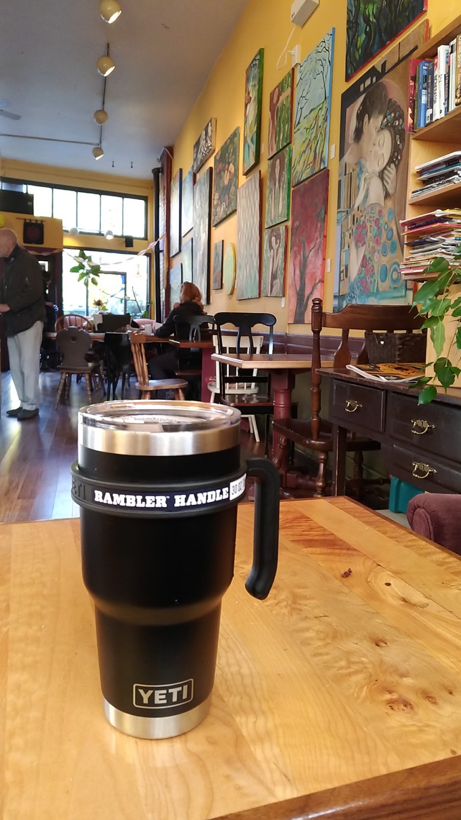 Spiral Cafe | 418 Craigflower Rd, Victoria, BC V9A 3A9, Canada | Phone: (250) 386-9303