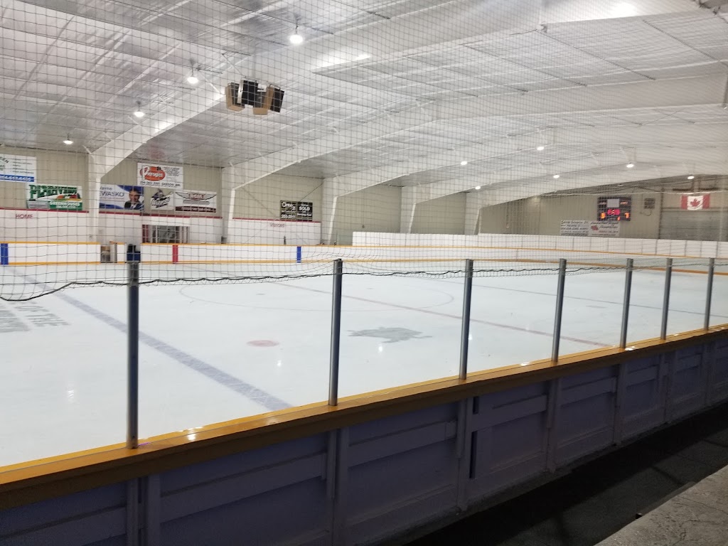 The Garson Arena | 9 Thompson Ave, Garson, MB R0E 0R0, Canada | Phone: (204) 268-3312