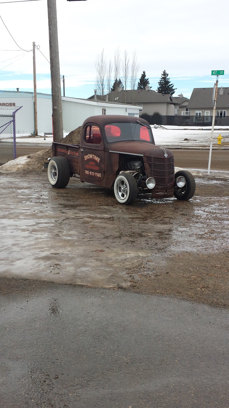 Showtime Auto Refinishing | 5323 47 St, Camrose, AB T4V 1K5, Canada | Phone: (780) 672-7565