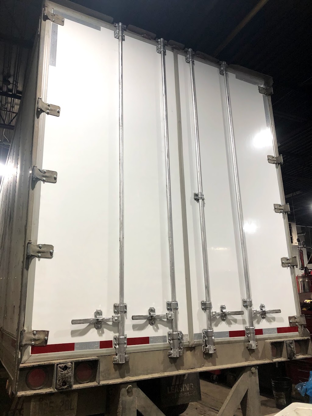 Specialized Truck Trailer Repair Inc. | 7407 Bren Rd, Mississauga, ON L4T 1H3, Canada | Phone: (416) 891-2974