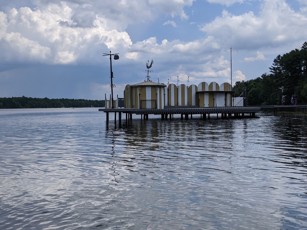 Gull Lake Rotary Park | 405 Brock St, Gravenhurst, ON P1P 1H4, Canada | Phone: (705) 687-3412
