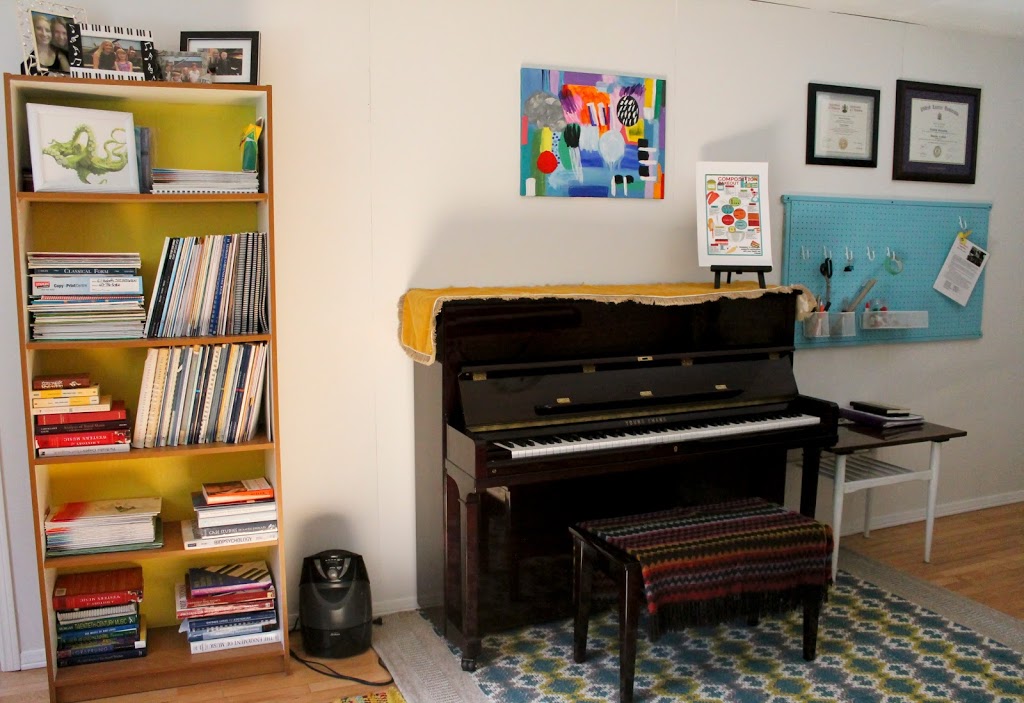 Beyond the Keys Piano Studio | 6652 Jupiter Blvd, Niagara Falls, ON L2J 3X1, Canada | Phone: (289) 257-6886