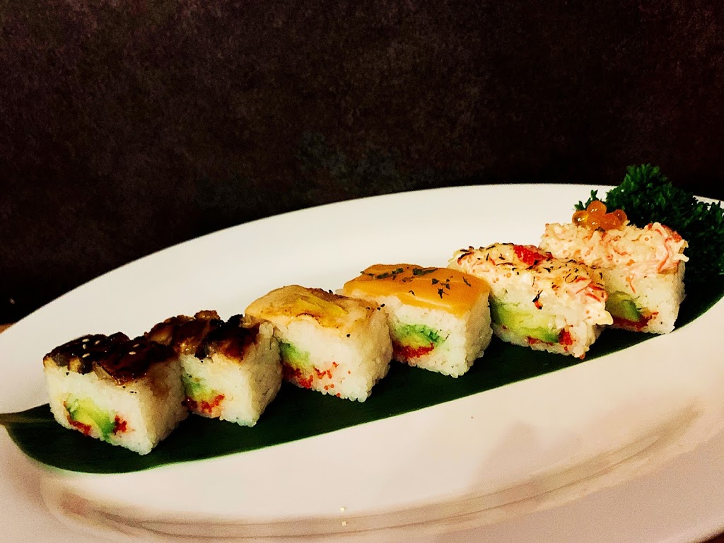 Rice Sushi | Hampshire Gate #8a, Oakville, ON L6H 6C8, Canada | Phone: (905) 829-9888