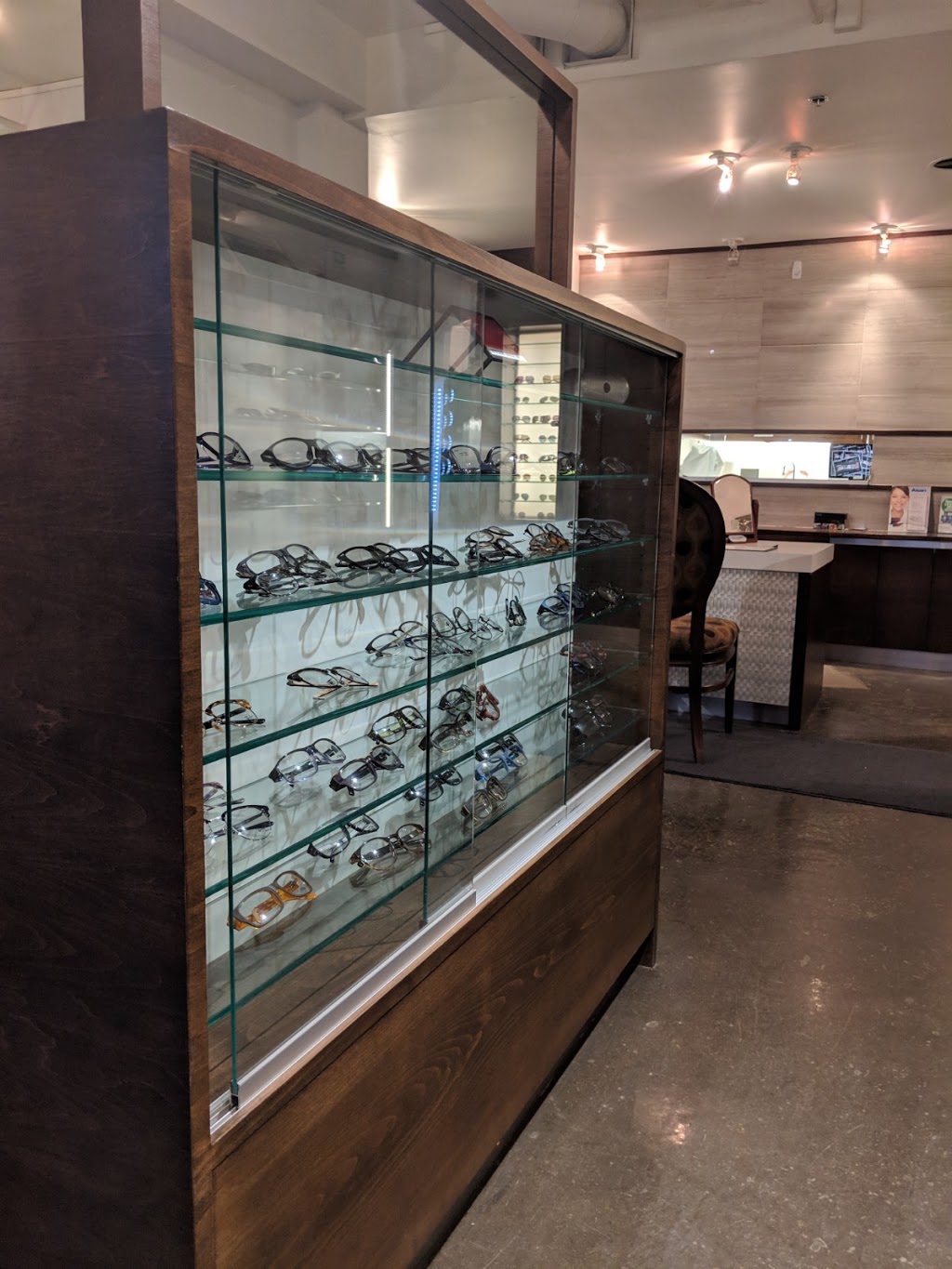 Eye Care Group | 10724 82 Ave NW, Edmonton, AB T6E 6P4, Canada | Phone: (780) 439-2020
