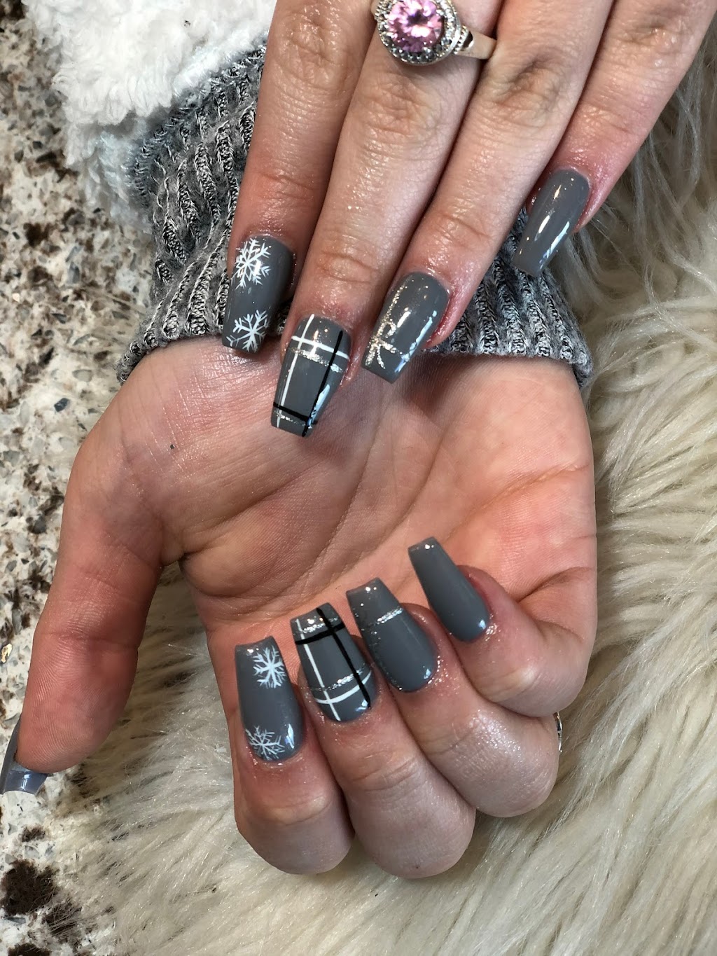Orchid Nails & Spa | 25 Industrial Dr, Elmira, ON N2B 2S2, Canada | Phone: (519) 669-5103