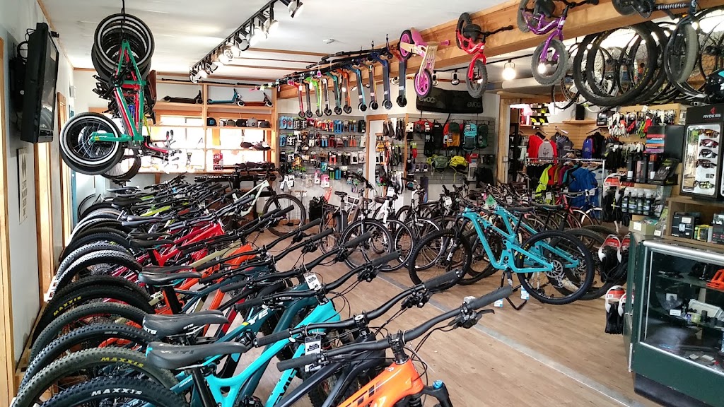 Beaufort Cycles | 4640 Cumberland Rd, Cumberland, BC V0R 1S0, Canada | Phone: (250) 400-2453