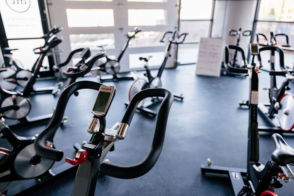 Day Time Cycling | 39666 Government Rd #102, Squamish, BC V8B 0M8, Canada | Phone: (604) 390-0073