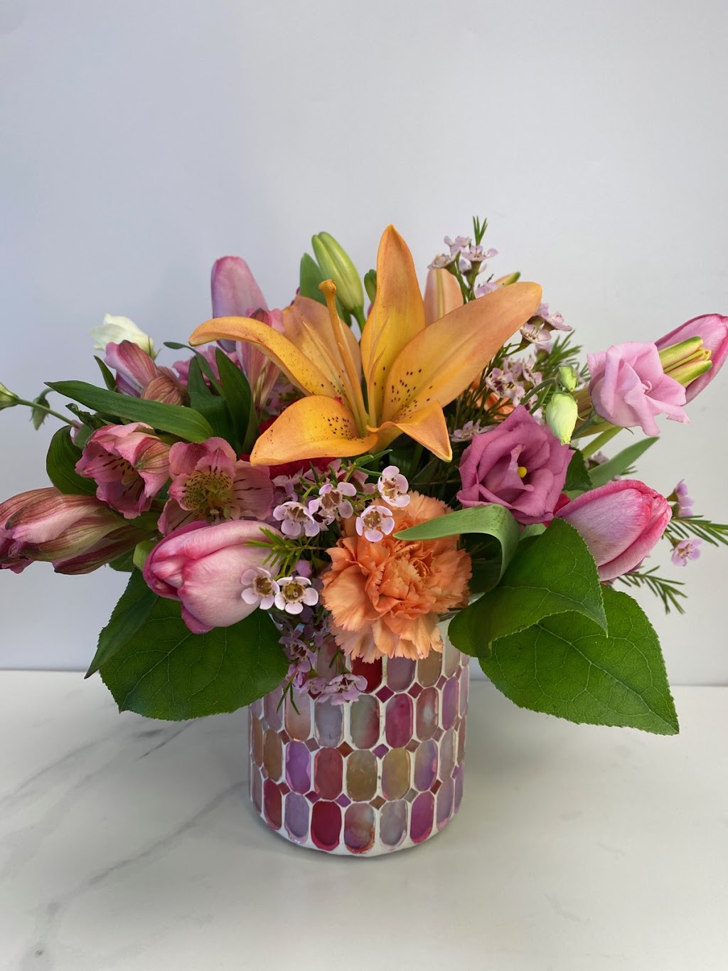 Flower Trends Florists | 114 Woodlawn Rd, Dartmouth, NS B2W 2S7, Canada | Phone: (877) 207-7673
