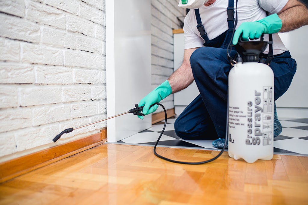 Waynes Pest Extermination | 5339 Bank St, Gloucester, ON K1X 1H1, Canada | Phone: (613) 883-0792