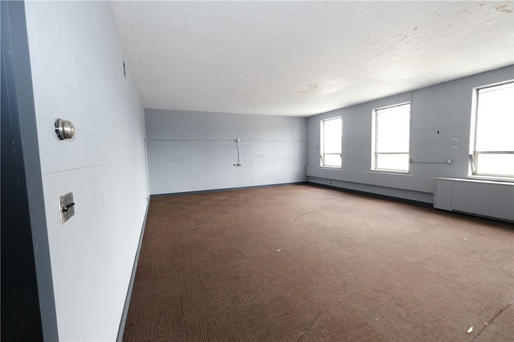 Micro Storage & Warehousing | 337 Gage Ave N, Hamilton, ON L8L 7A8, Canada | Phone: (289) 276-3816