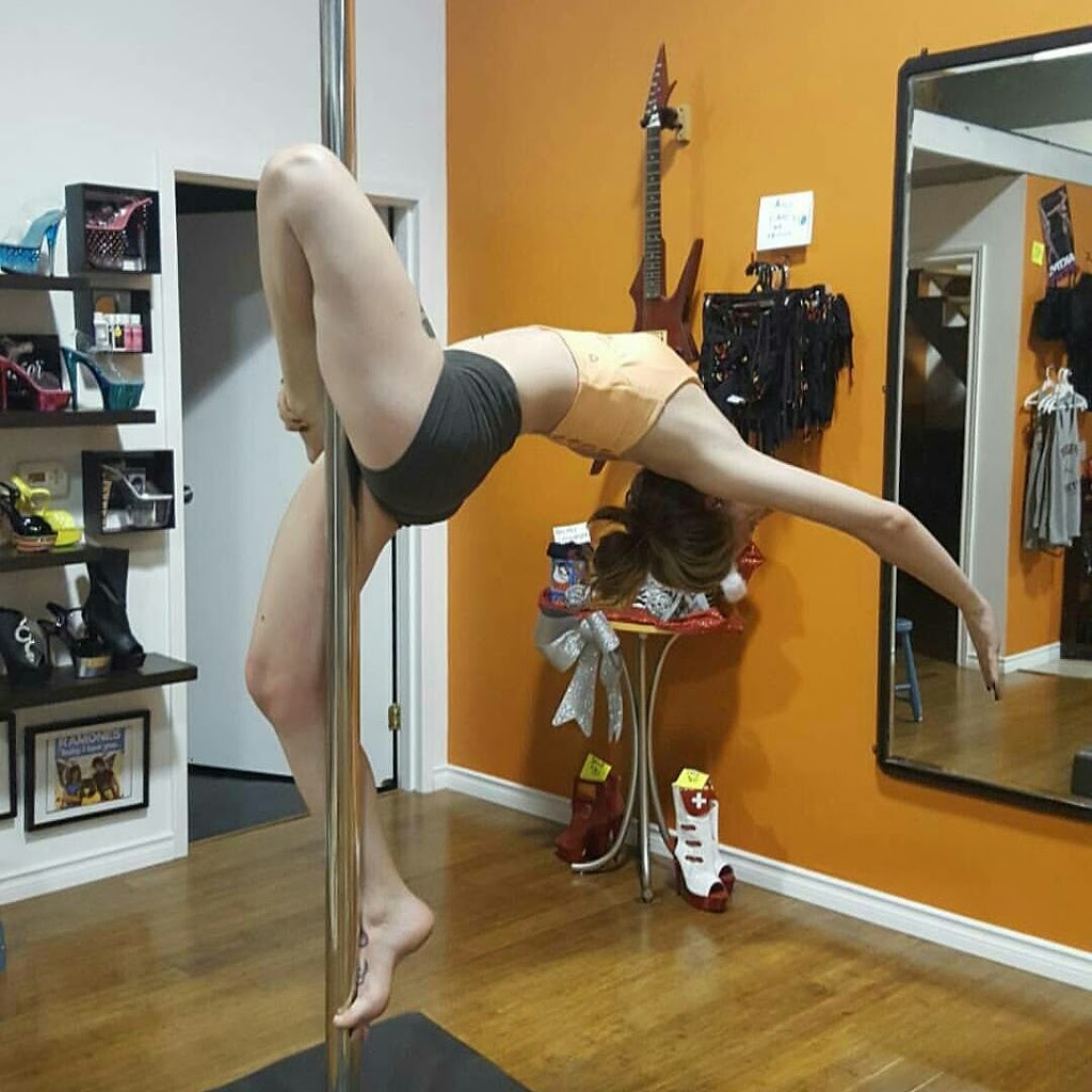 Rock n Pole | 149 Welham Rd, Barrie, ON L4N 8Y3, Canada | Phone: (705) 796-1052