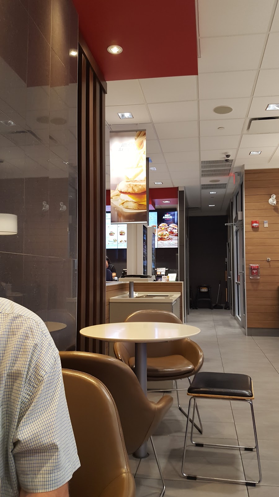 McDonalds | 4809 43a Ave, Leduc, AB T9E 6M5, Canada | Phone: (780) 612-1589