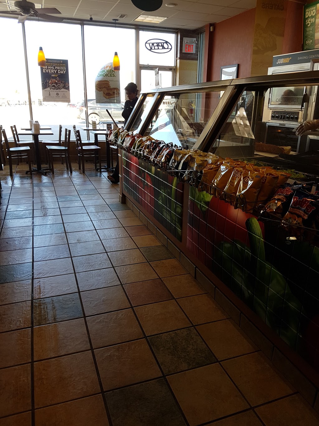 Subway | 350 A Queen St S Hilltop Plaza, Bolton, ON L7E 4Z8, Canada | Phone: (905) 951-7827