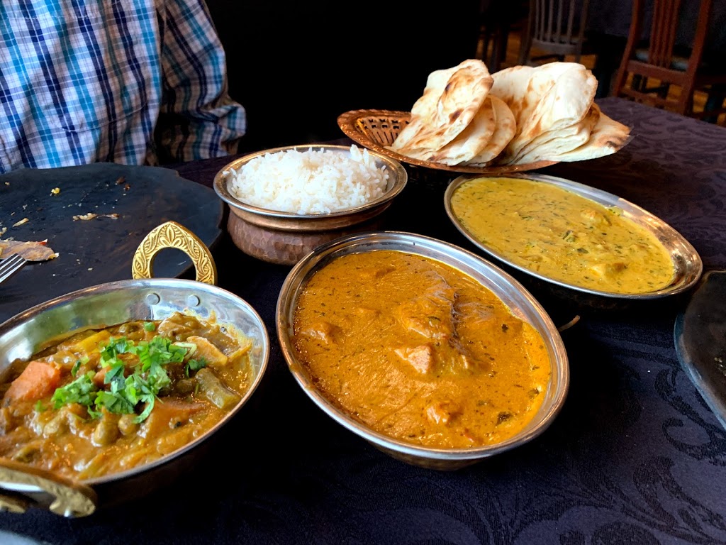 Restaurant Bollywood | 5788 Grande Allée, Saint-Hubert, QC J3Y 2R6, Canada | Phone: (450) 286-0488