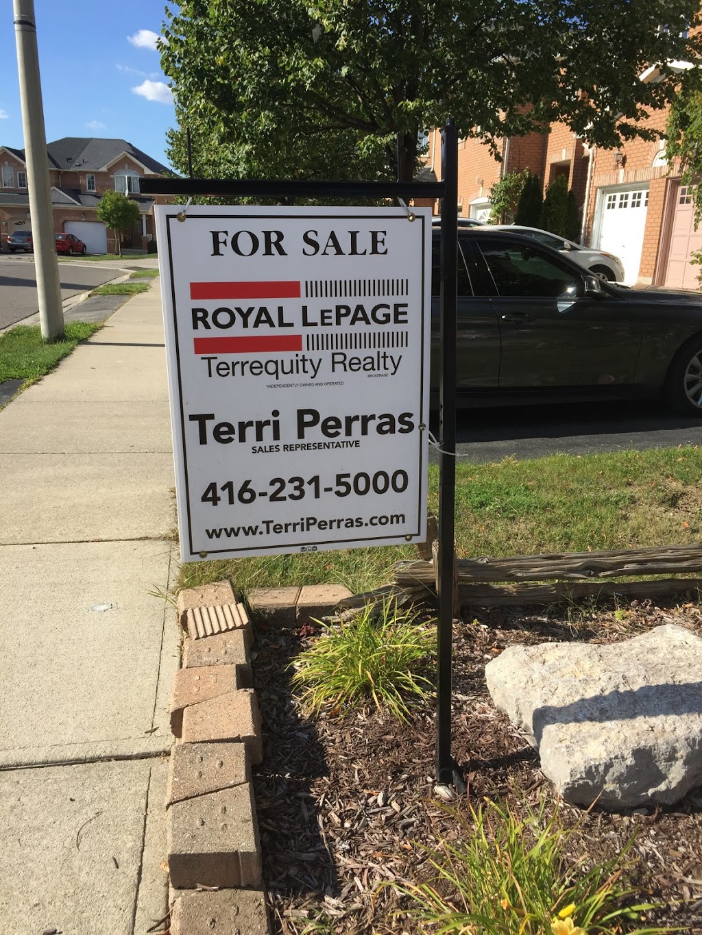 Terri Perras, Realtor | 3082 Bloor St W, Etobicoke, ON M8X 1C8, Canada | Phone: (416) 524-0073